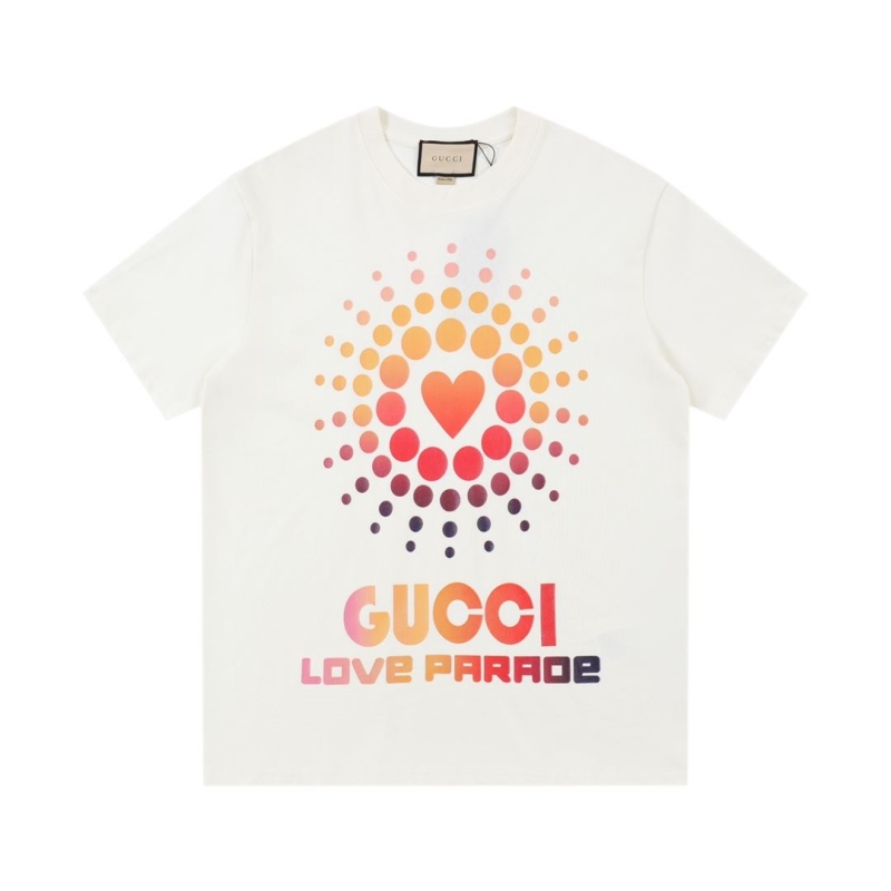 G*u*i t-shirts